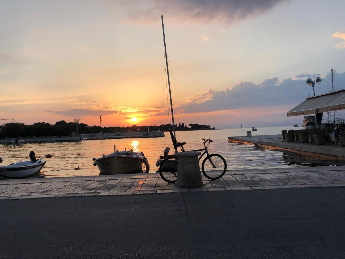 Holiday Home Brac Supetar Ngoại thất bức ảnh