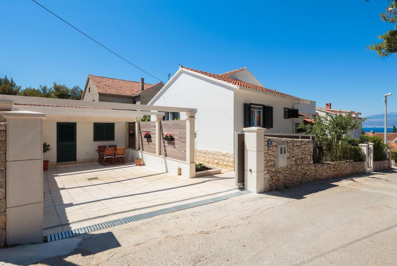 Holiday Home Brac Supetar Ngoại thất bức ảnh