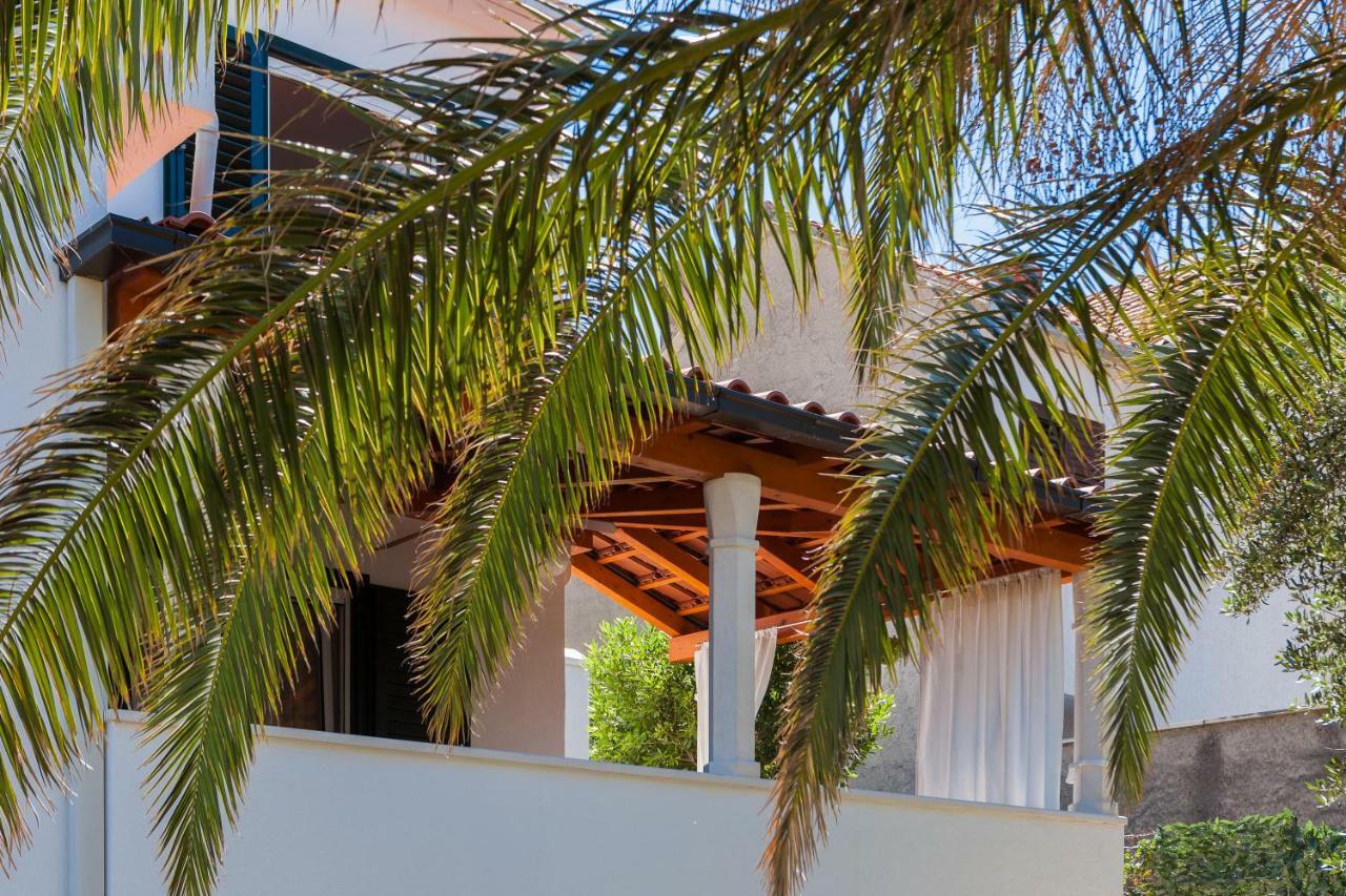 Holiday Home Brac Supetar Ngoại thất bức ảnh